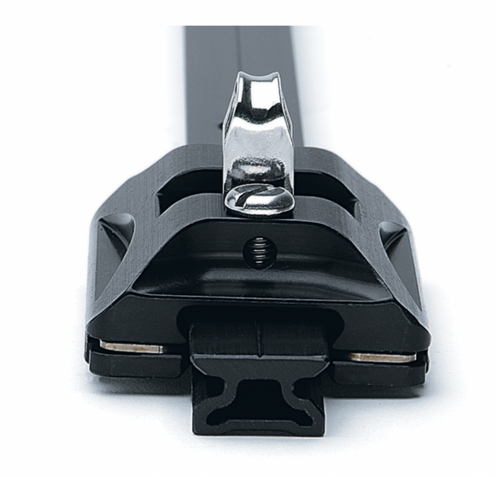 HARKEN 13mm Car — Pivoting Shackle