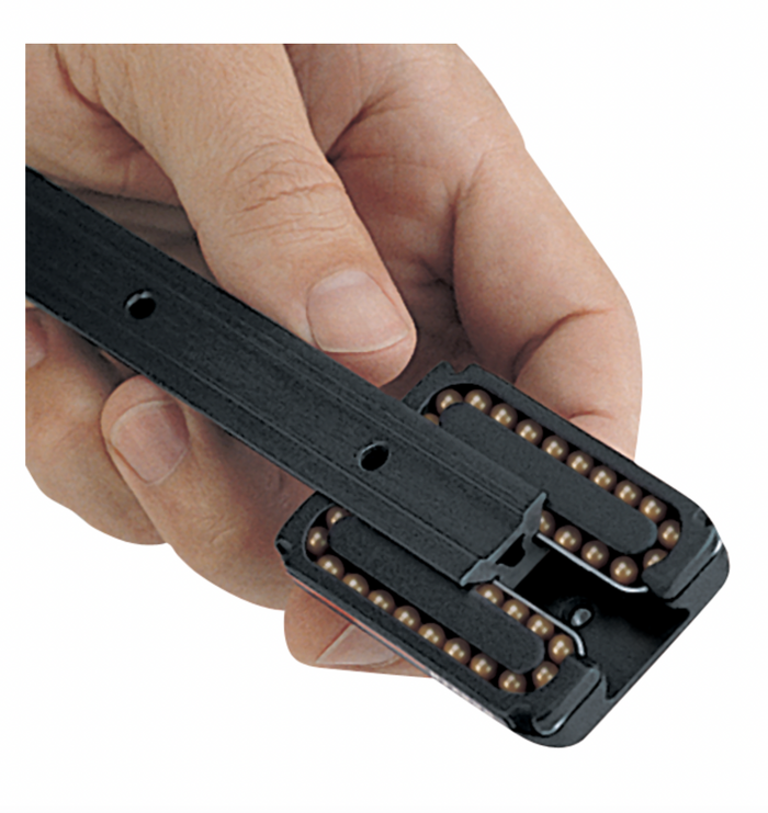 HARKEN 22mm Low-Load Car — Pivoting Shackle, Control Tangs