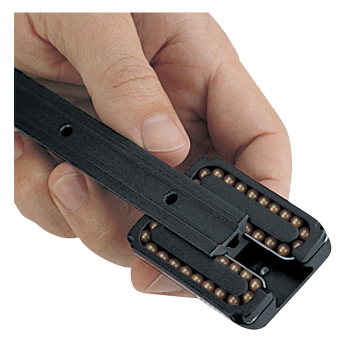 HARKEN 22mm Low-Load Car — Pivoting Shackle