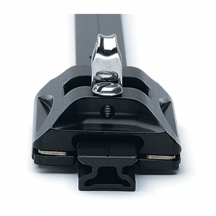 HARKEN 22mm Small Boat CB Car — Pivoting Shackle, Control Tangs