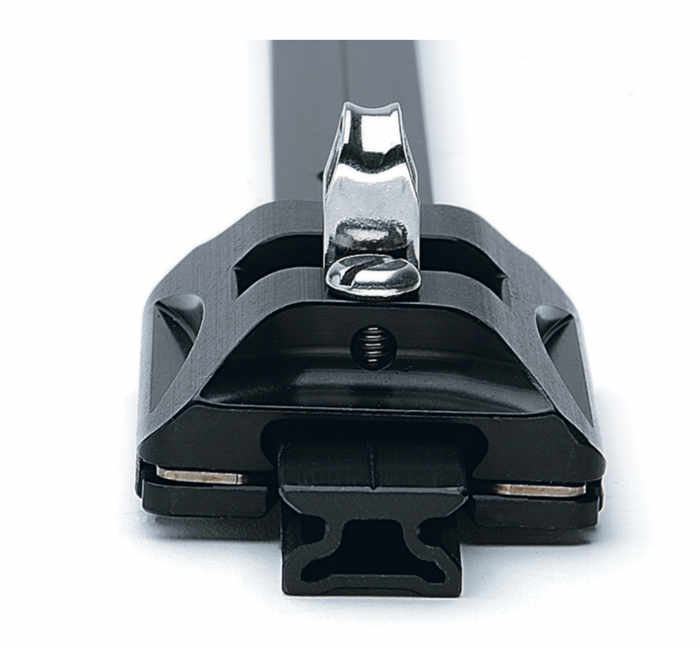 HARKEN 22mm Small Boat Non-CB Car — Pivoting Shackle, Control Tangs - Bosuns Boat