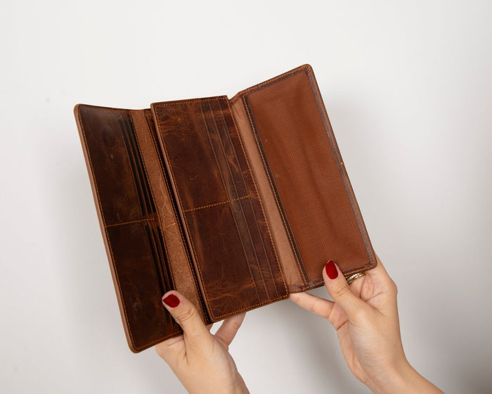 Noble Leather Women's Wallet, Saddle Brown - BlackBrook Case