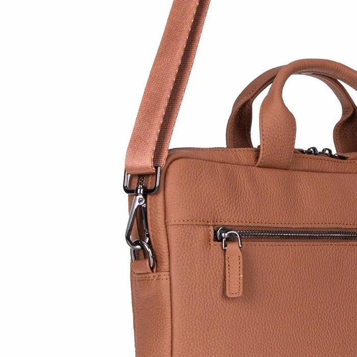 Truro Leather Business Briefcase / Laptop Case 14" with Suitcase, Tan - BlackBrook Case