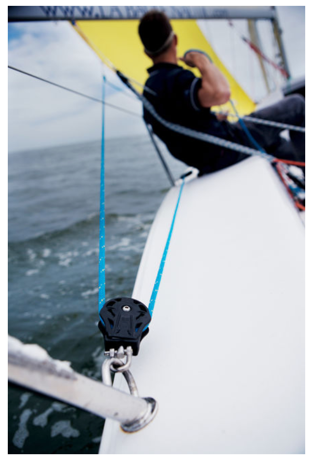 Wichard Single plain bearing block - Sheave 55 - Swivel head - Bosuns Boat